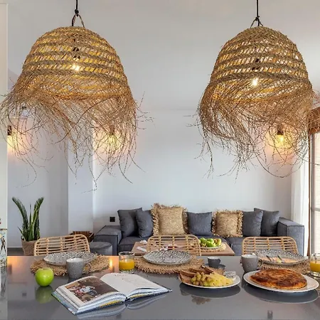 Haus In Afantou - Privater Parkplatz Und Pool Hébergement de vacances *